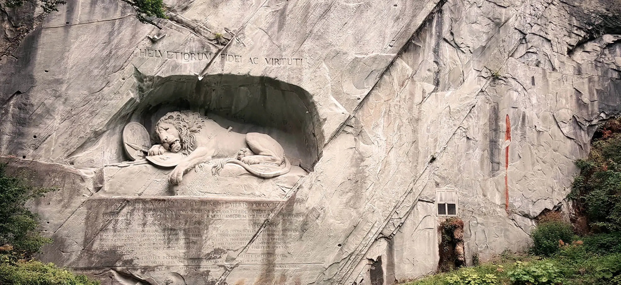 image-viajar-a-suiza-lucerna-g3.webp - Pangea Viajes