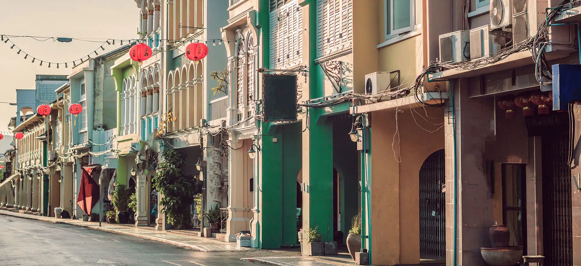 image-viajar-a-tailandia-phuket-g2.webp - Pangea Viajes