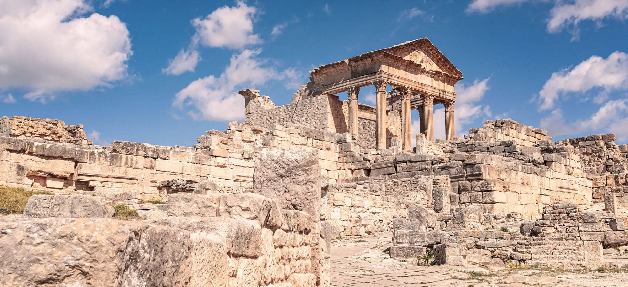 image-viajar-a-tunez-bulla-regia-y-dougga-g2.webp - Pangea Viajes