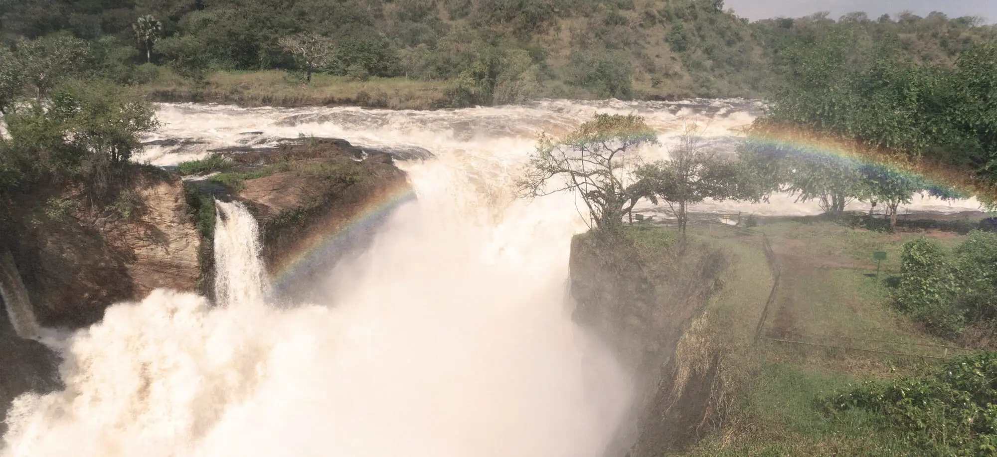 image-viajar-a-uganda-cataratas-murchison-g1.webp - Pangea Viajes