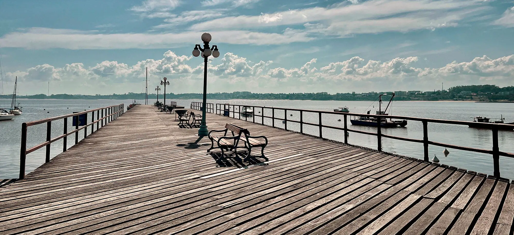 image-viajar-a-uruguay-colonia-del-sacramento-g2.webp - Pangea Viajes