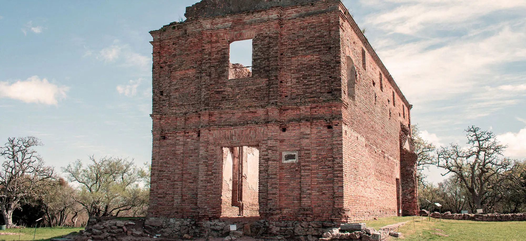 image-viajar-a-uruguay-misiones-jesuiticas-g3.webp - Pangea Viajes