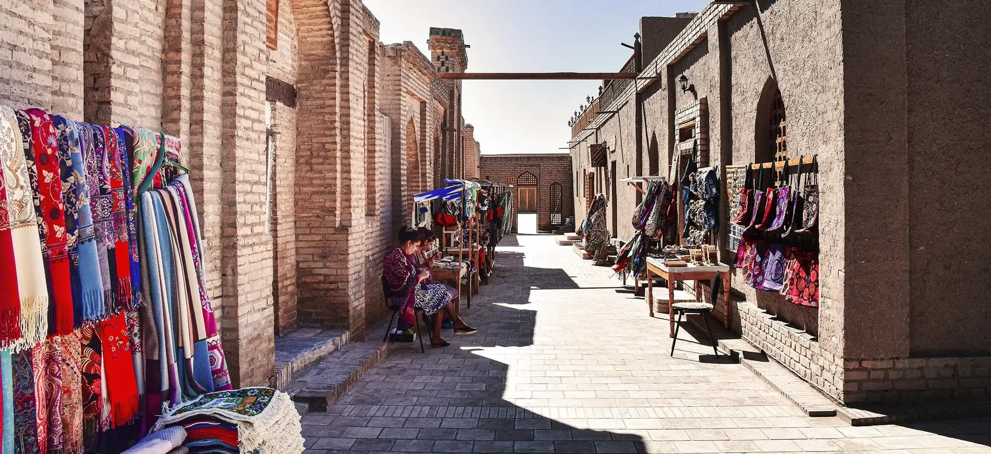 image-viajar-a-uzbekistan-khiva-g1.webp - Pangea Viajes