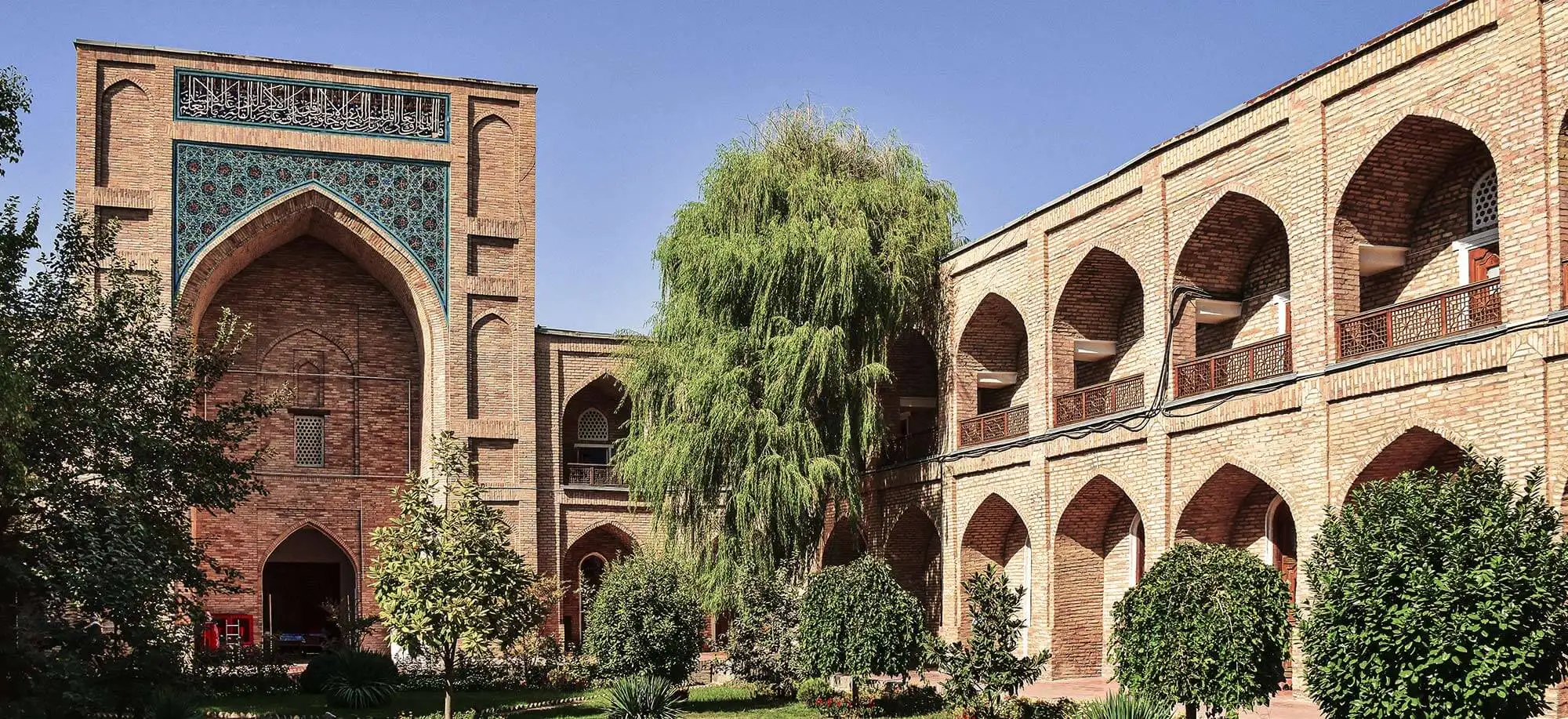 image-viajar-a-uzbekistan-tashkent-g1.webp - Pangea Viajes