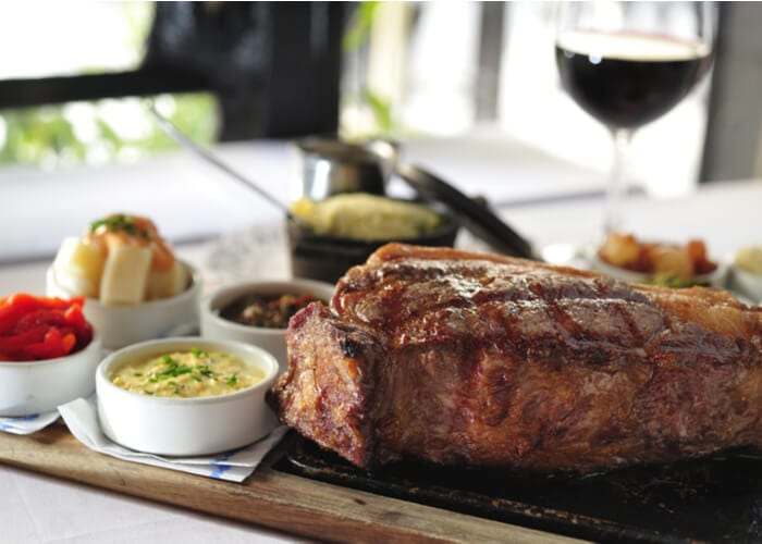 viaje-a-argentina-gastronomia-asado-y-vino-argentino