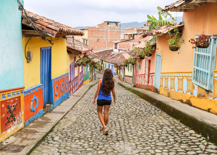 viaje-colombia-guatape