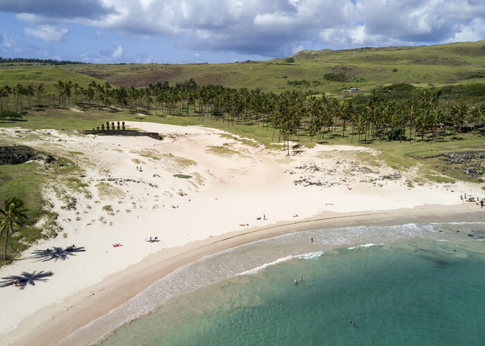 viaje-isla-pascua-playa