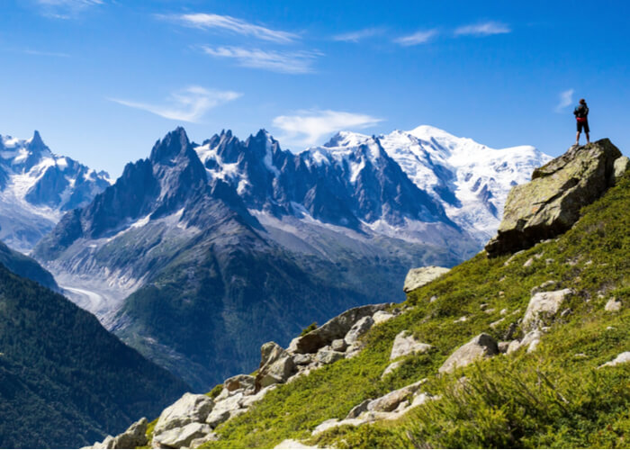 viajes-solo-aptos-amantes-naturaleza-trekking-mont-blanc-francia